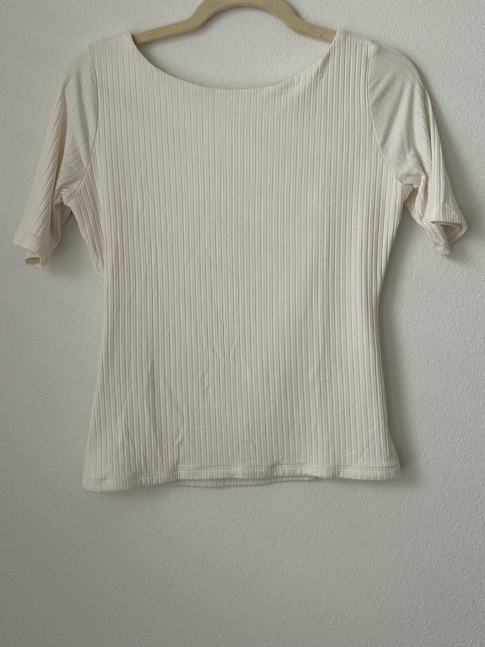 Scoop Back Top